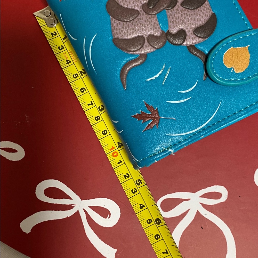 Shag Wear Cute Otter Blue Wallet, minimal wear - Picture 7 of 8